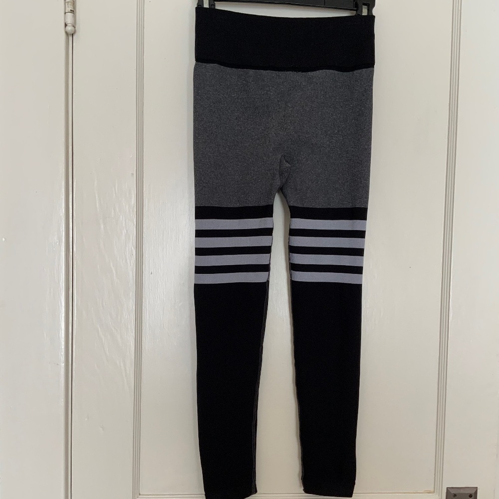 BOMBSHELL Leggins, Sz XS - Picture 2 of 6